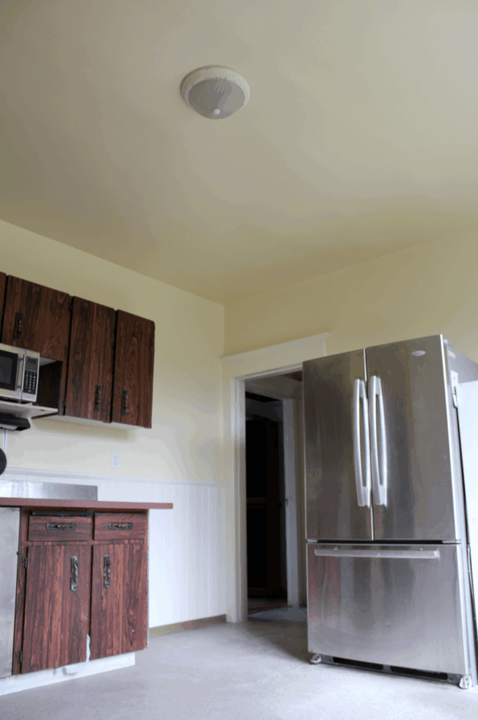 kitchen ceiling painting - after prep