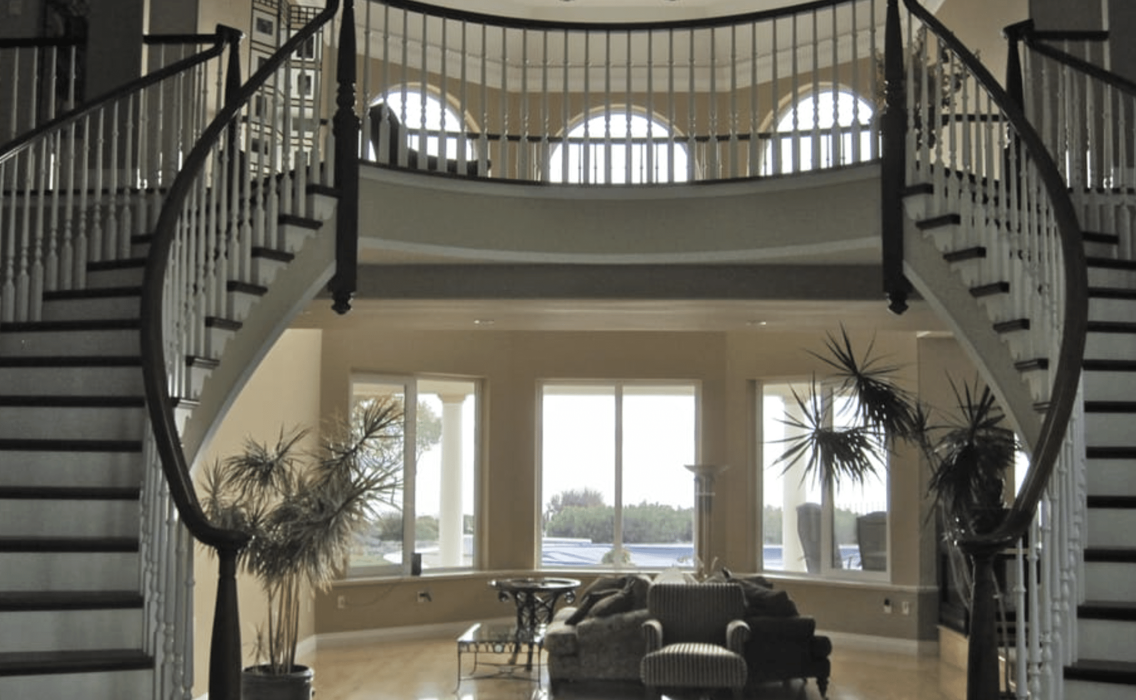 pickets and handrailing painting in victoria bc