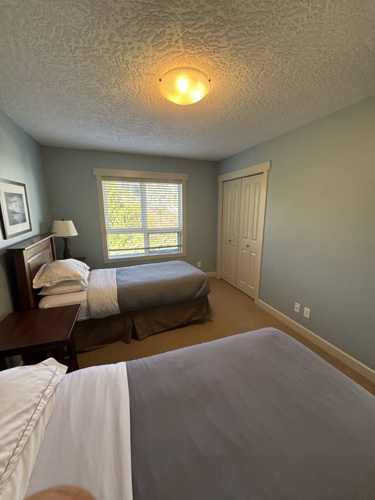 bedroom repaint company in Langford